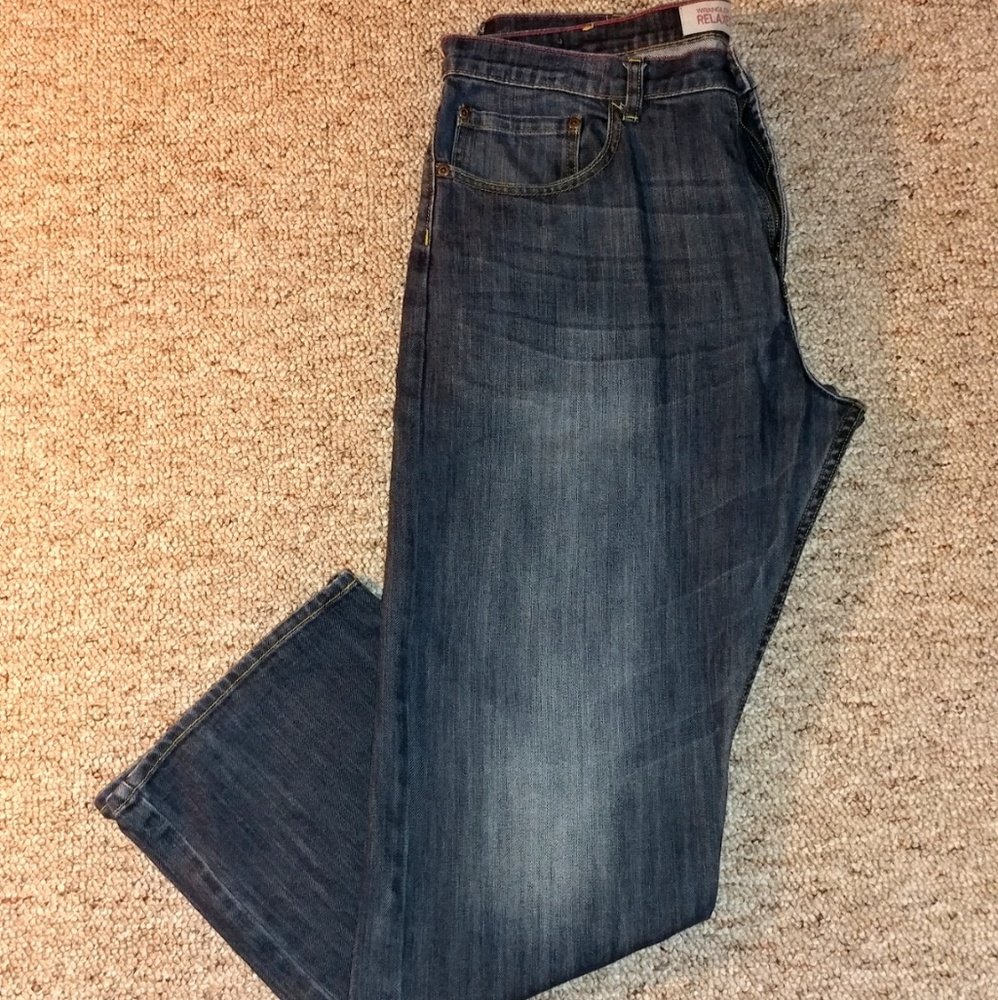 (2) Mens Wrangler Jean Bundle